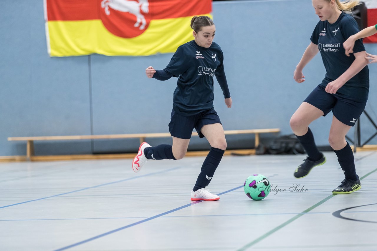 Bild 109 - C-Juniorinnen 2 Loewinnen Cup